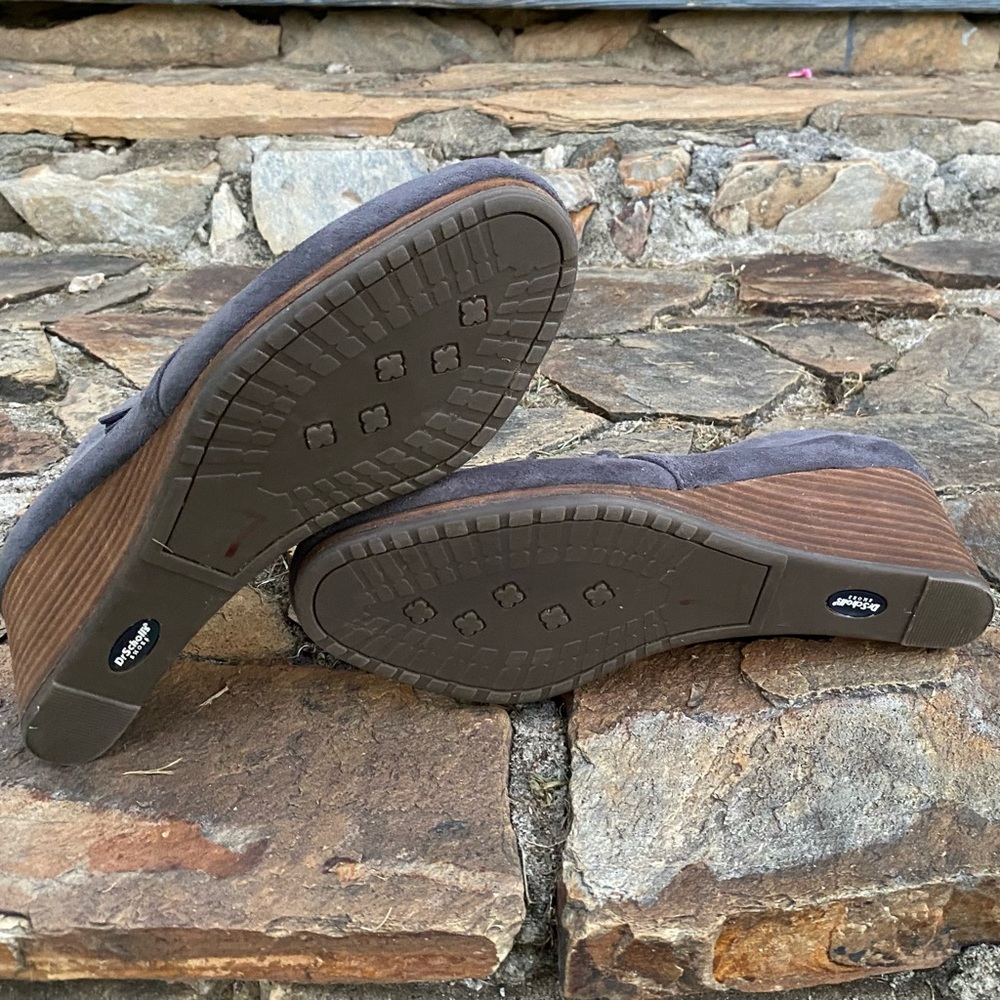 DR. SCHOLL’S DAKOTA Memory Foam Cool Fit Wedge Booties Shoes 10W 10 Wide Gray - Picture 8 of 11